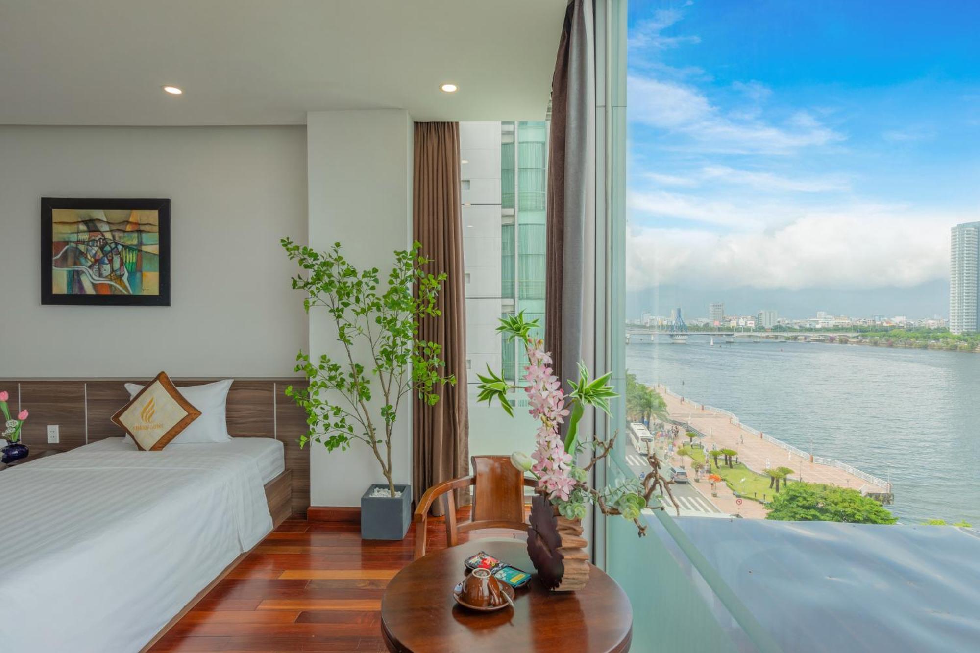 Hoang Linh Riverside Hotel Danang Dış mekan fotoğraf
